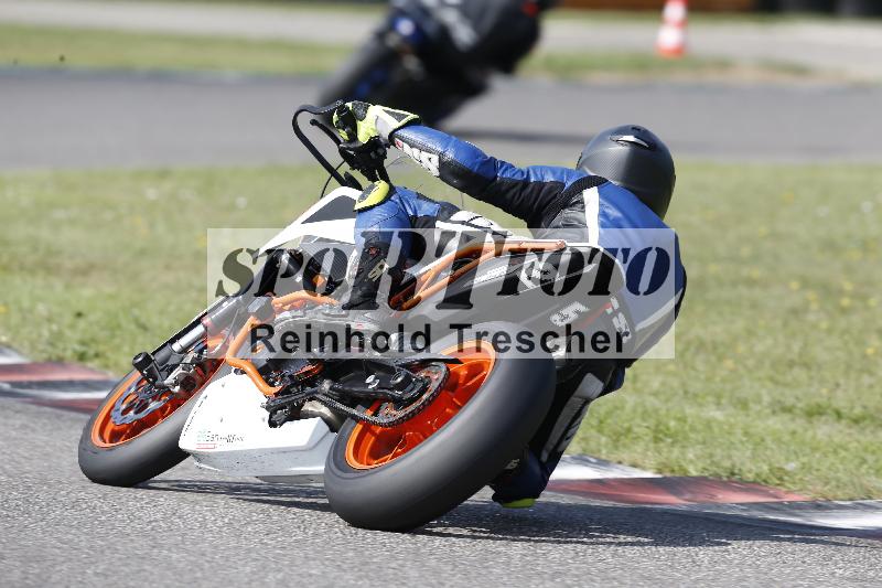 /45 10.08.2025 Plüss Moto Sport ADR/Freies Fahren/42
